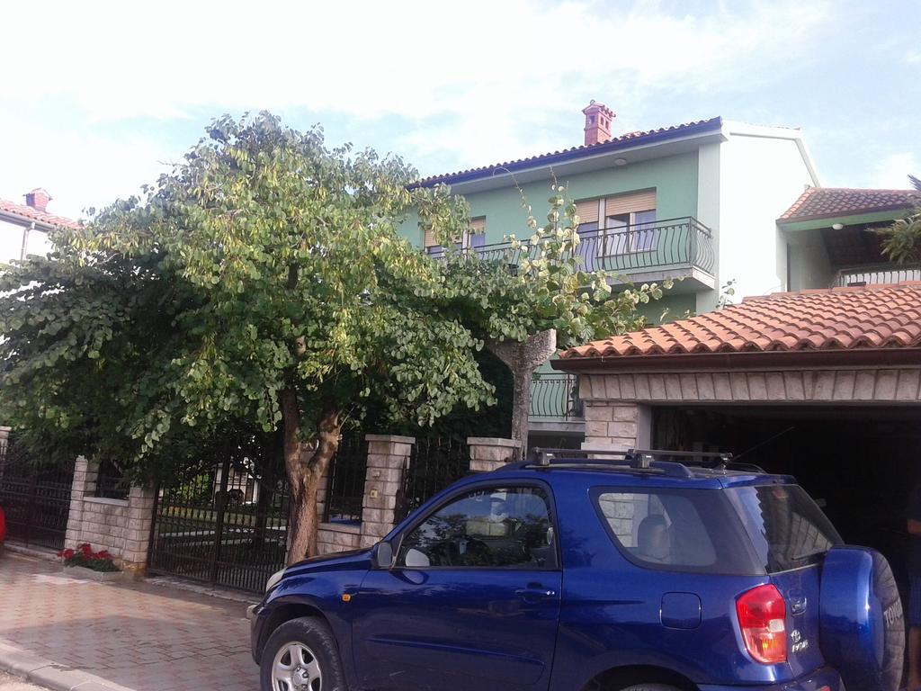 Apartment Lala & Nina Banjole Phòng bức ảnh